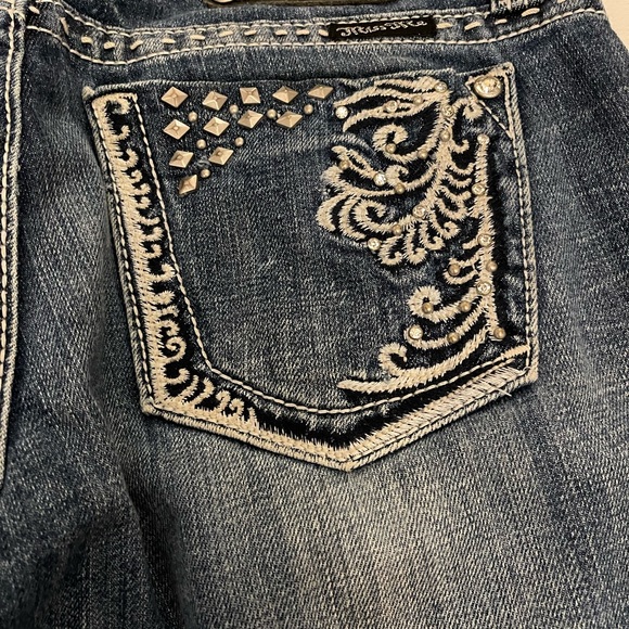 Miss Me Jesnd - Picture 8 of 8